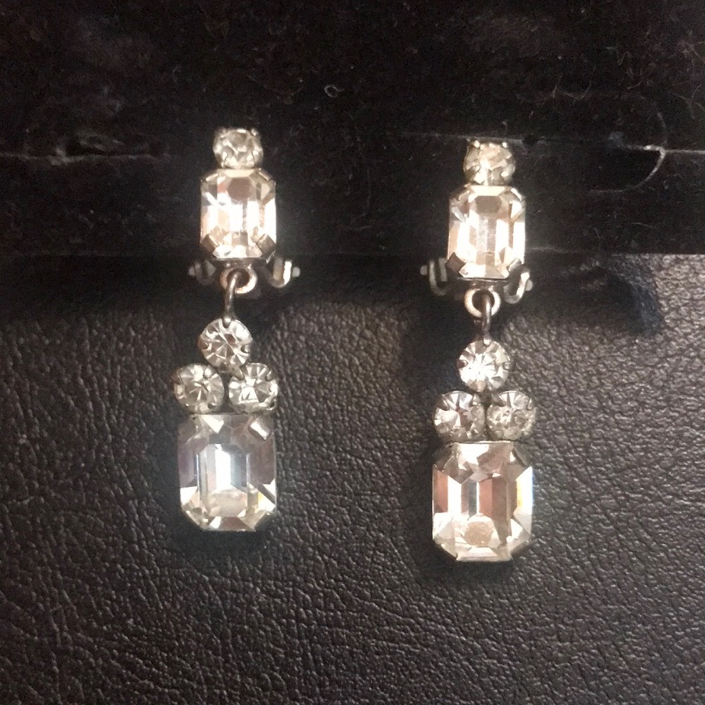 Vintage 1950’s rhinestone earrings